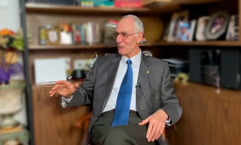 Doctor Manel Sans Segarra y los ECM